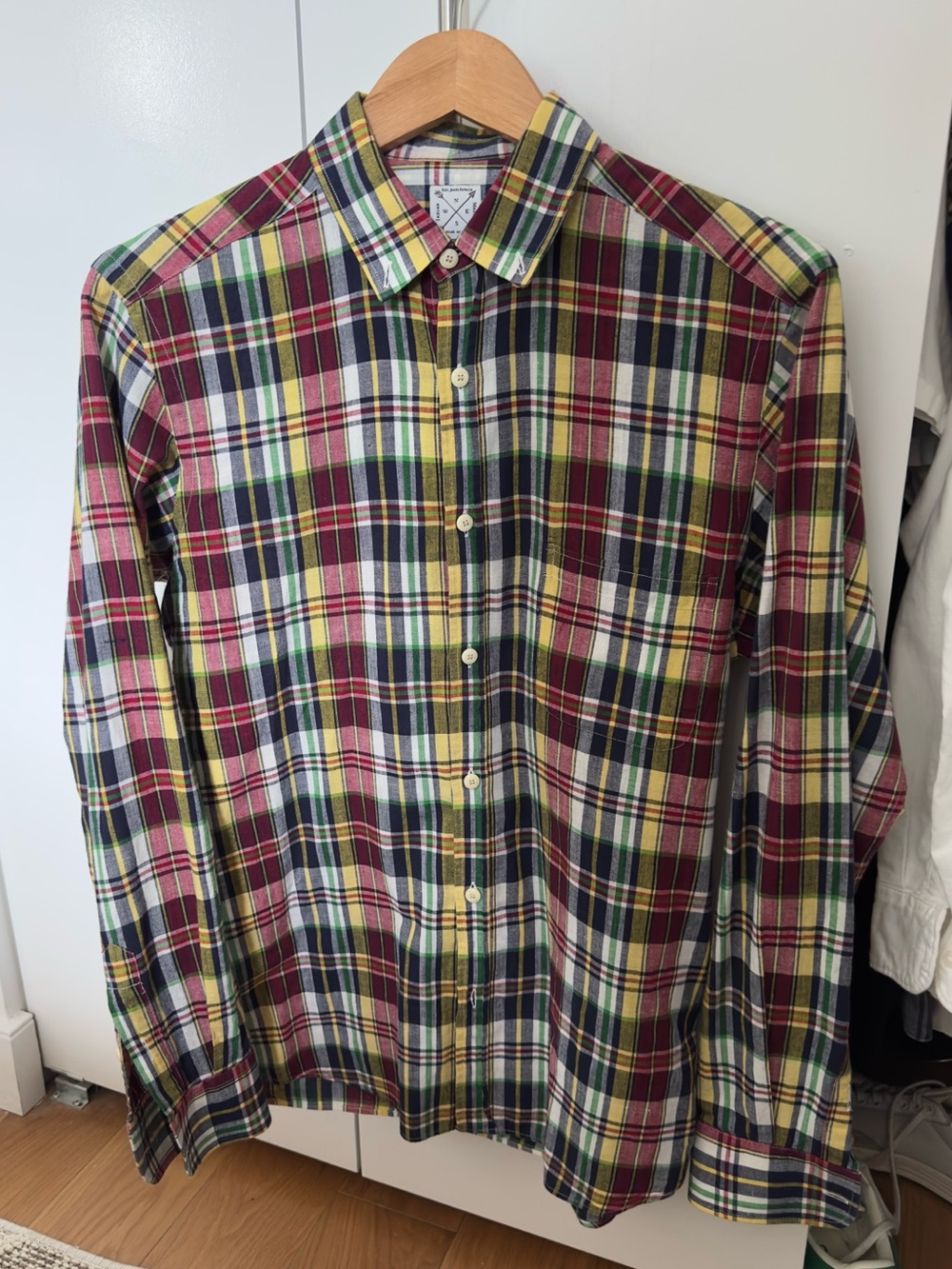 Vintage madras men’s button down pristine condition